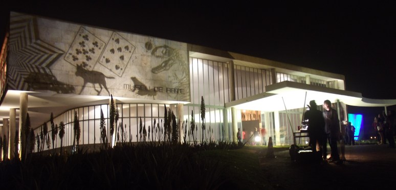 Sombras no Museu _ Grupo Girino _ Teatro de Sombras no Museu de Arte da Pampulha _ Teatro de Sombras - Noturno nos Museus 2014