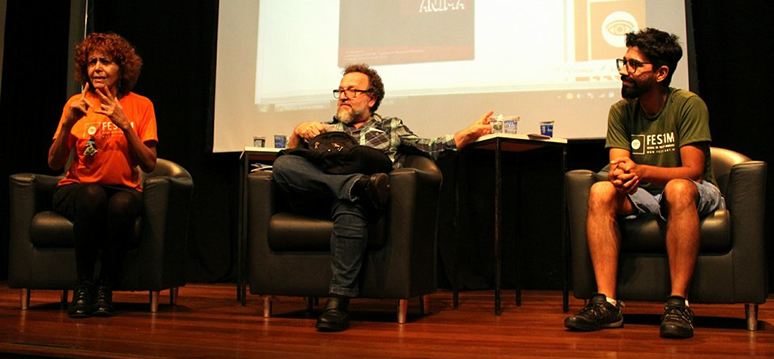 cafe-debate-festim-festival-teatro-em-miniatura-com-ismine-lima-e-nini-beltrame